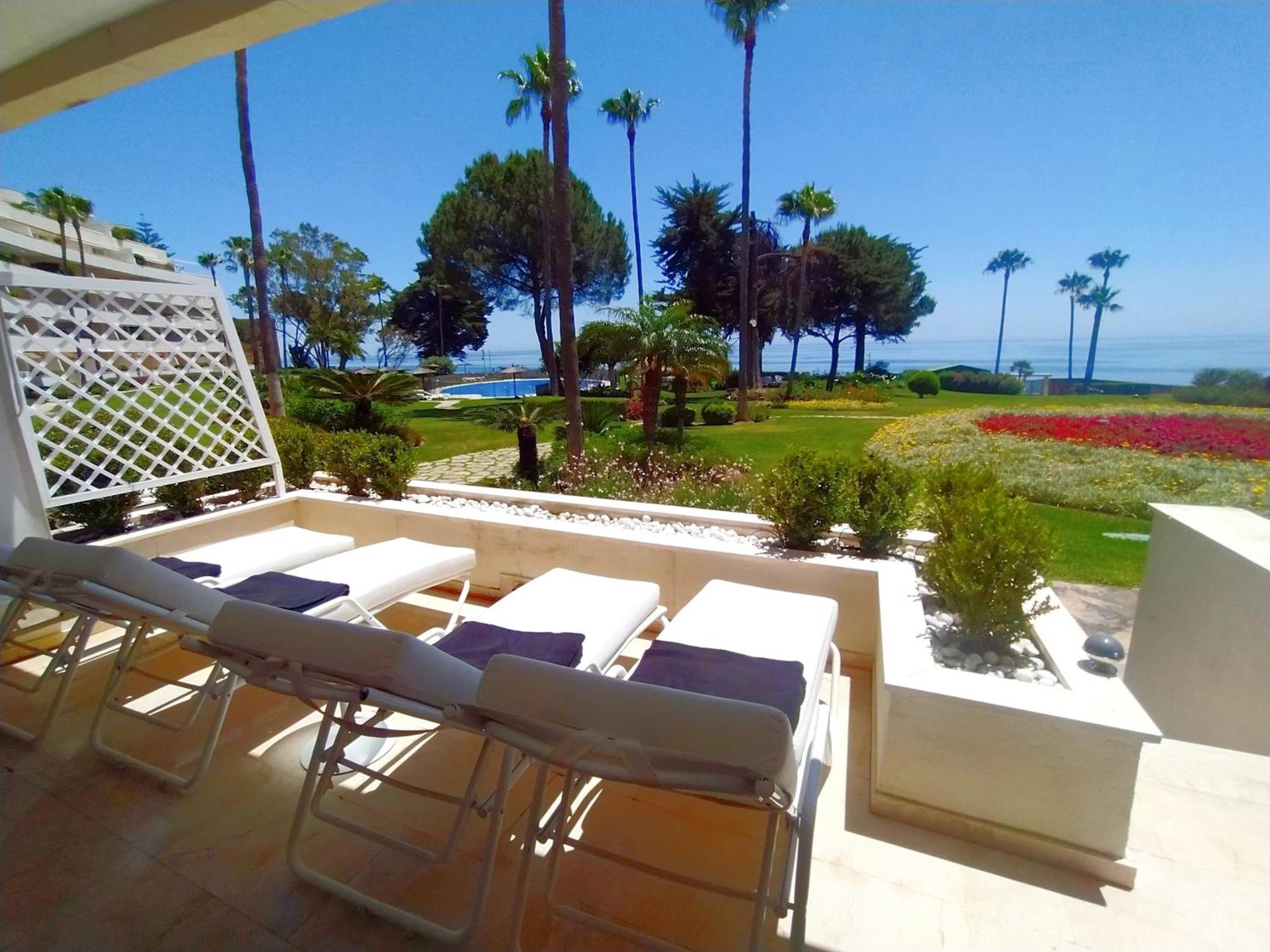 אסטפונה Luxury Frontline Residence Ehhouse מראה חיצוני תמונה